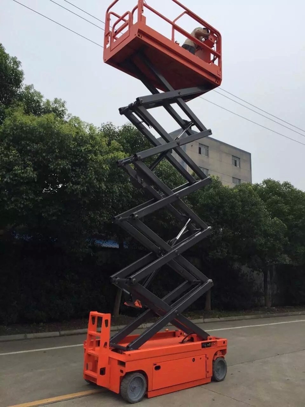 如何減輕小型升降平臺(tái)的晃動(dòng)？