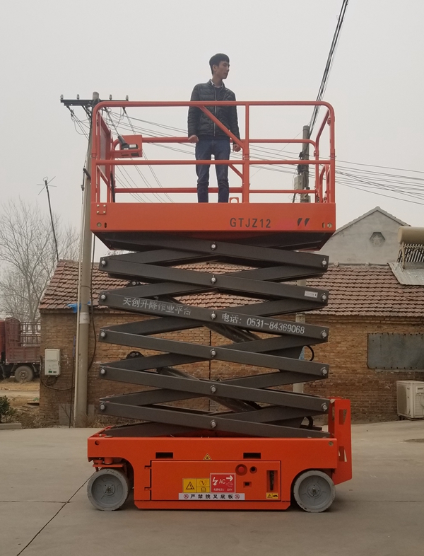 小型升降平臺廣泛應(yīng)用于哪里呢？